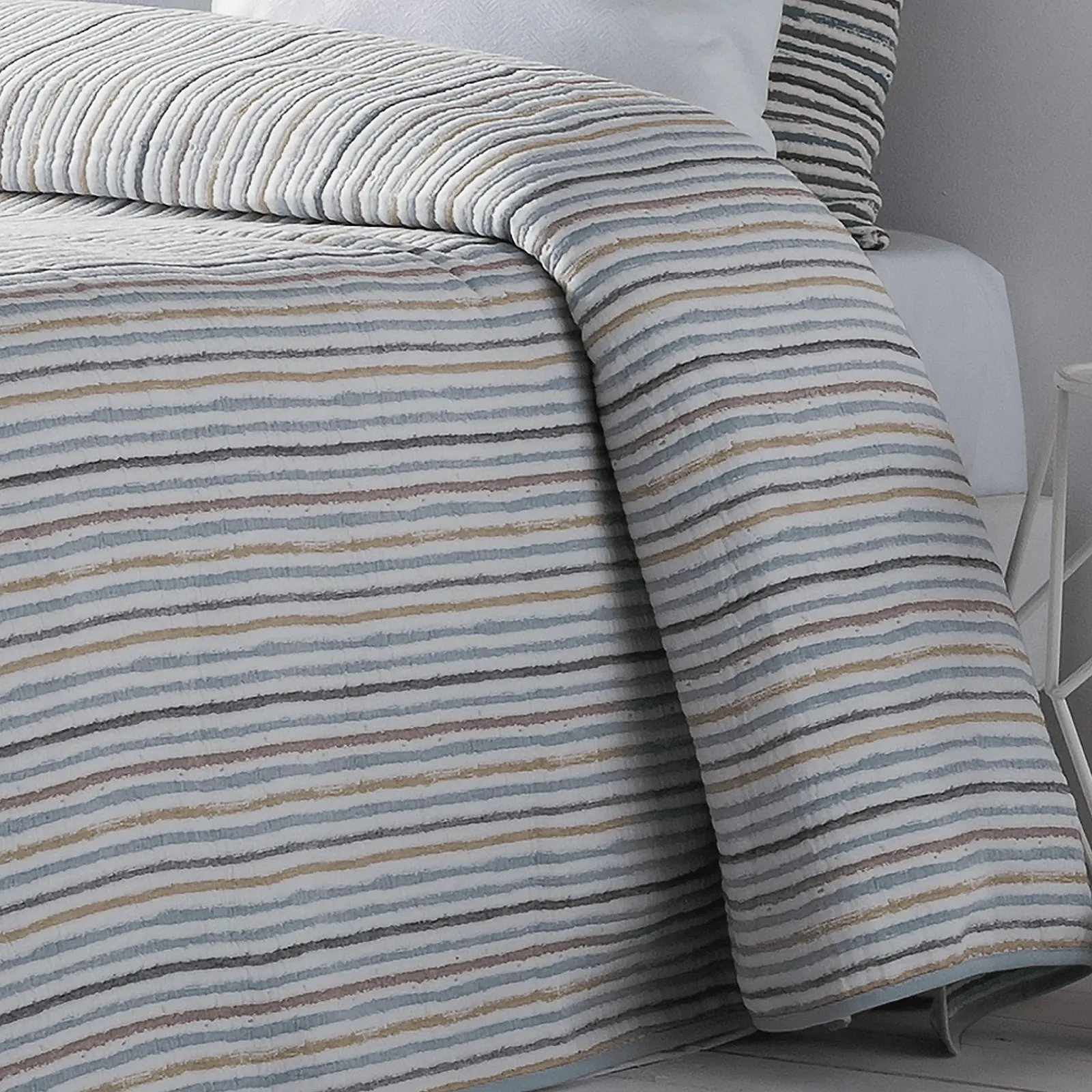 Покрывало VIALMAN Sofia Односпальная Кровать 14 | Бежевый | Размер покрывала 180 x 270 см | Покрывало для кровати и дивана Бежевый, фото №2