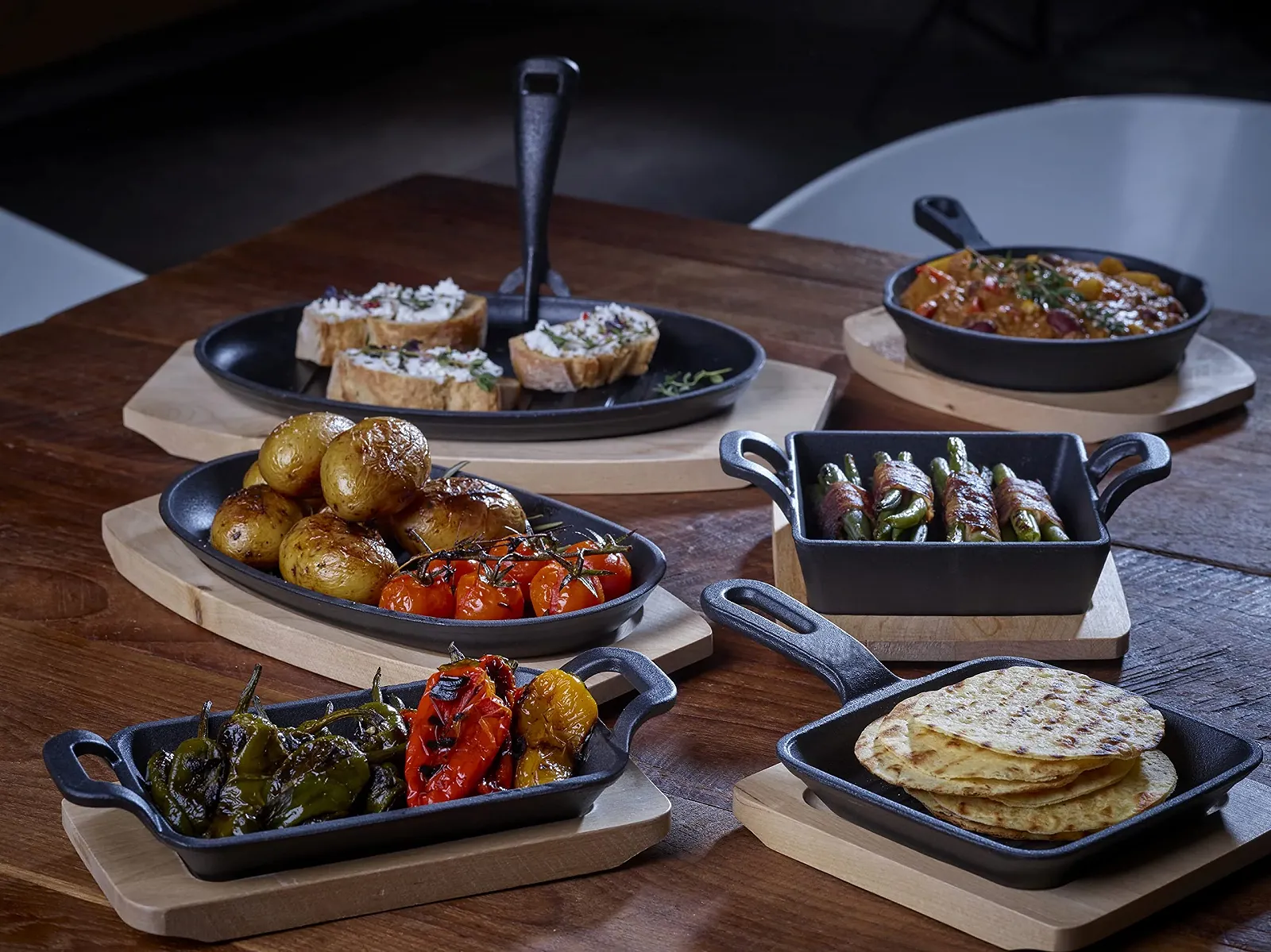 Миска для подачи ECHTWERK чугунная квадратная форма для запекания с сервировочной доской 12,6 см, фото №7