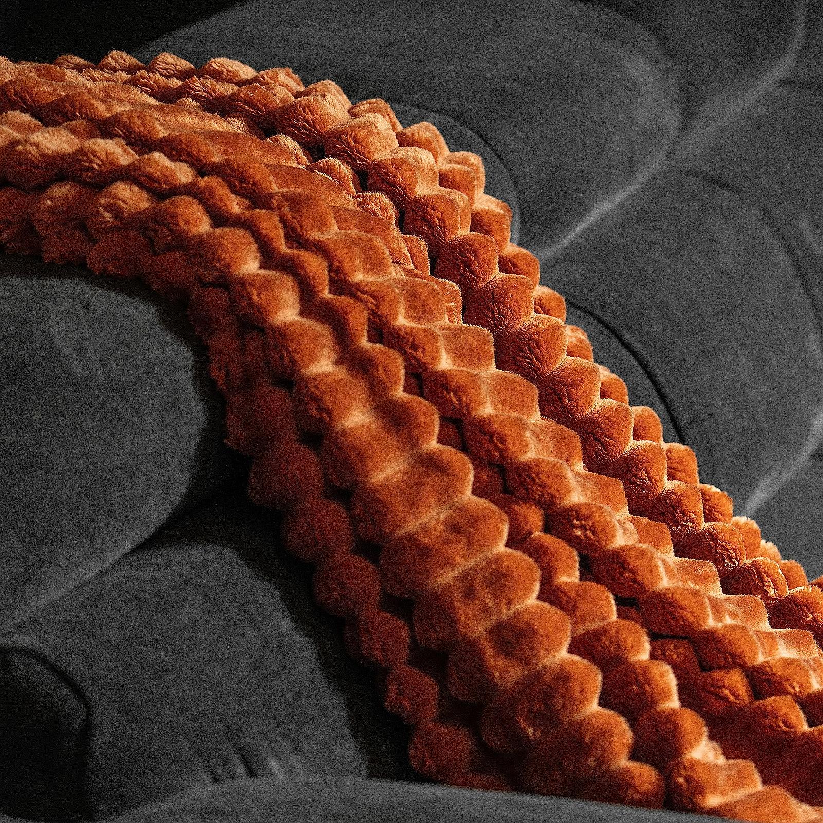 Покривало Maxland Cuddly Blanket Modern 3D Corduroy Look Design 150 x 200 см Коричневий, фото №2