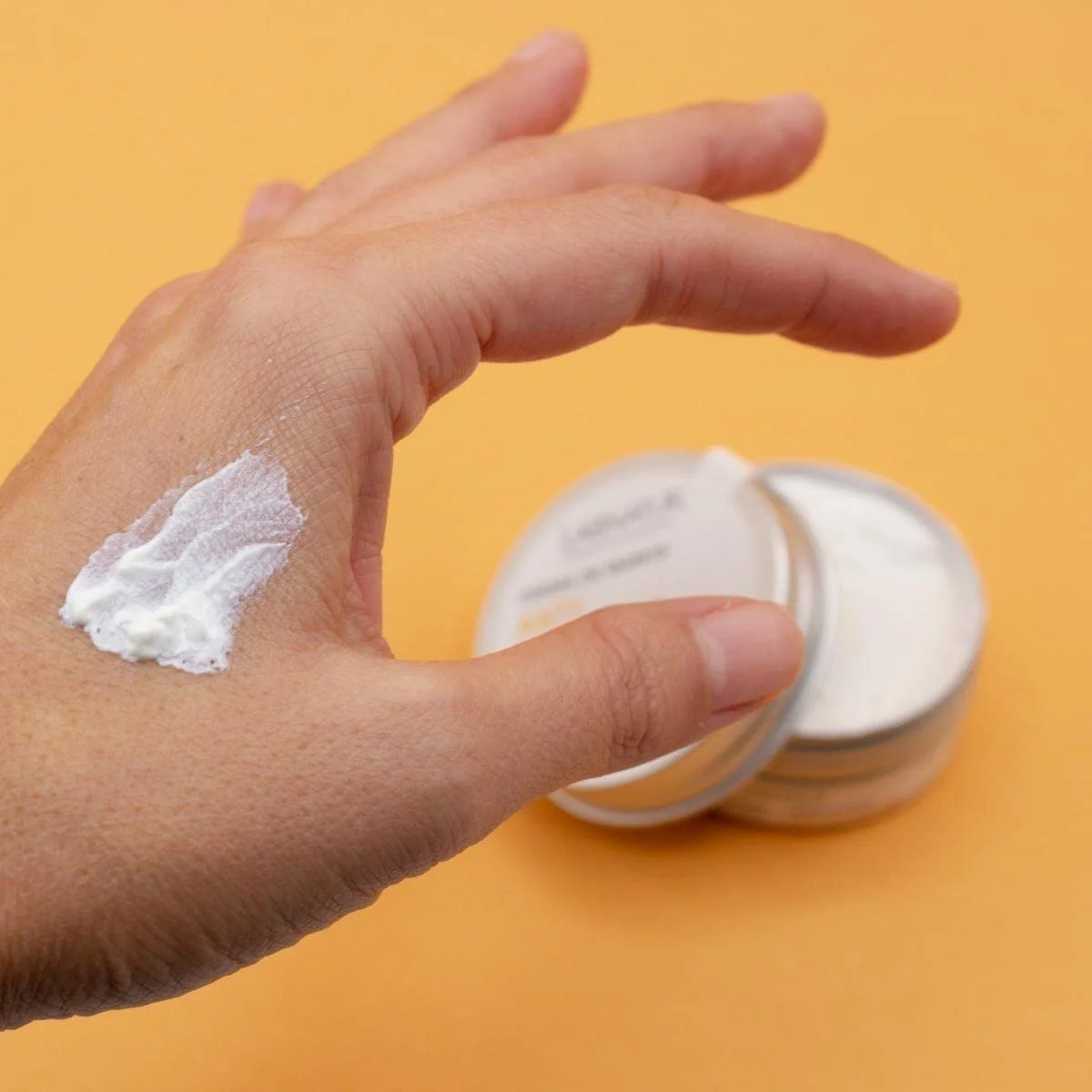 Крем для рук депігментуючий SPF-30, 50 мл, фото №5 Крем для рук депігментуючий SPF-30, 50 мл, фото №5