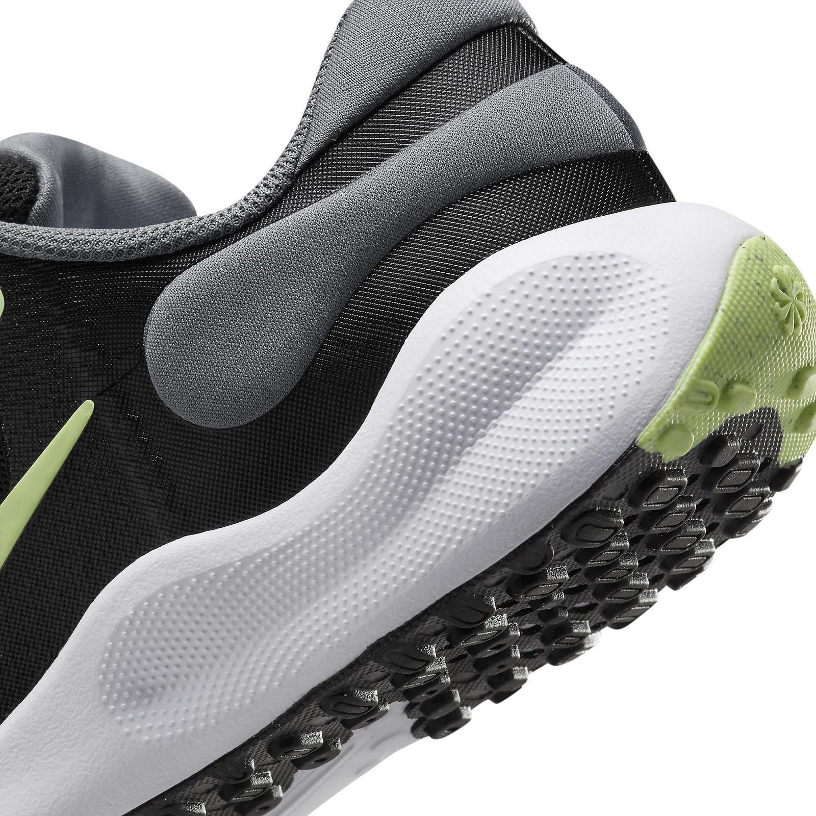 Кросівки Nike Revolution 7 Чоловічі, фото №8 Кросівки Nike Revolution 7 Чоловічі, фото №8