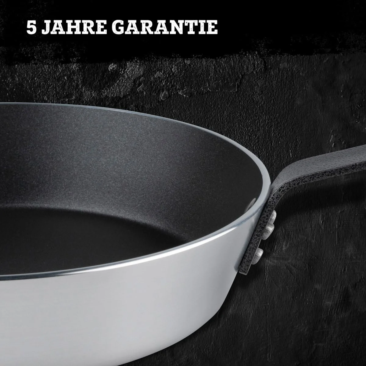 Сковорідка FMprofessional Resist алюмінієва 24 см, фото №7 Сковорідка FMprofessional Resist алюмінієва 24 см, фото №7