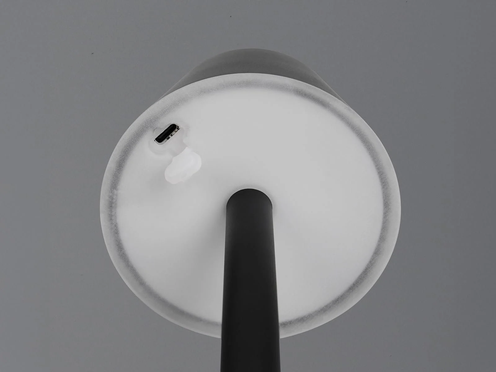 Настільна лампа Reality Leuchten Vidal R54991132 LED Акумуляторна Вулична Пластикова 1.5 Вт 4-рівневе сенсорне керування Матова чорна, фото №6