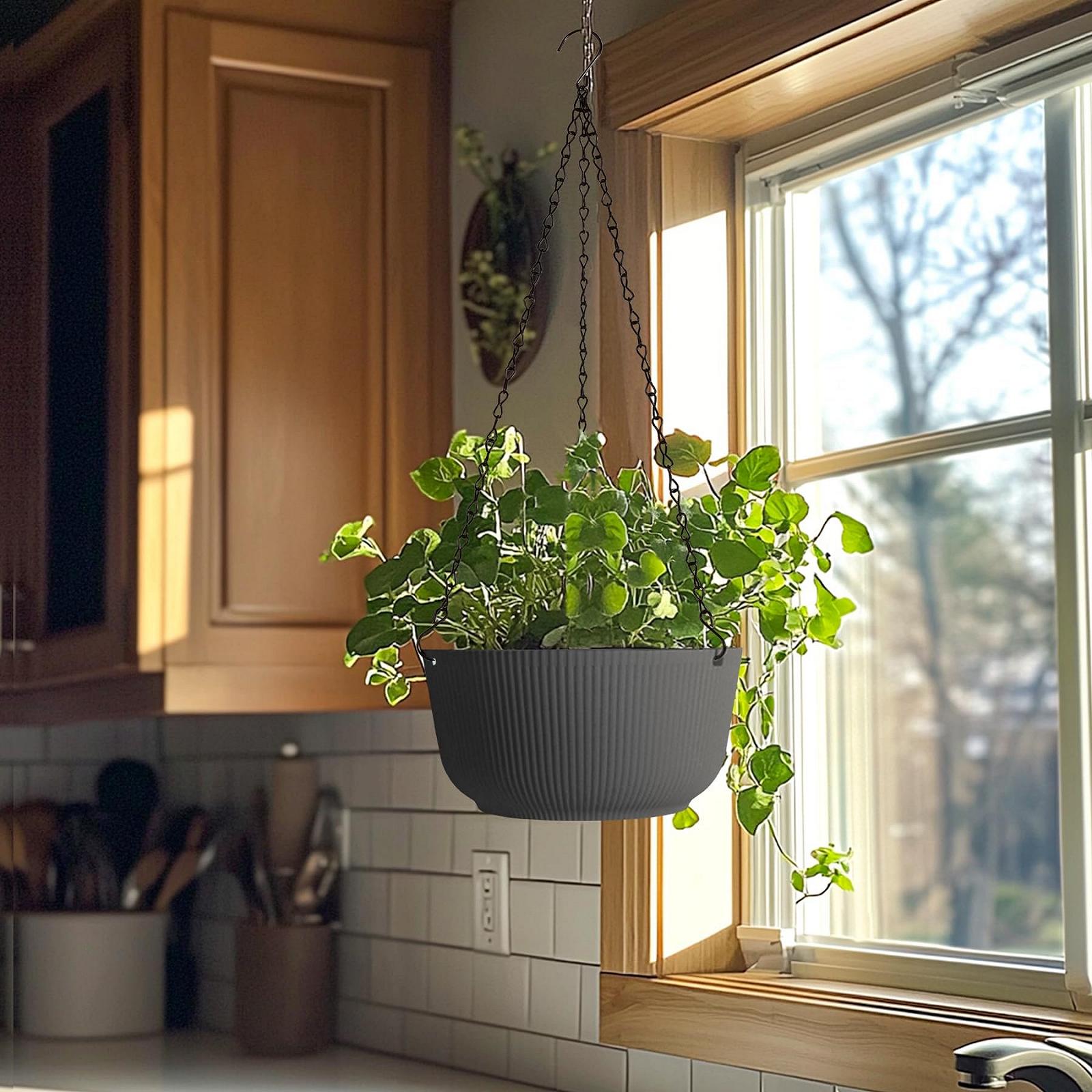 Підвісні вазони T4U Набір з 2 шт. Φ25 см з ланцюгами та системою поливу Чорний матовий, фото №9 Підвісні вазони T4U Набір з 2 шт. Φ25 см з ланцюгами та системою поливу Чорний матовий, фото №9