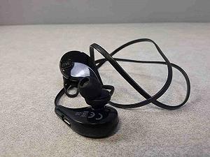 Наушники и Bluetooth-гарнитуры Forever Bluetooth headset BSH-100 ціна на synthetic.ua - Фото 1 Наушники и Bluetooth-гарнитуры Forever Bluetooth headset BSH-100 synthetic.ua - Фото 1