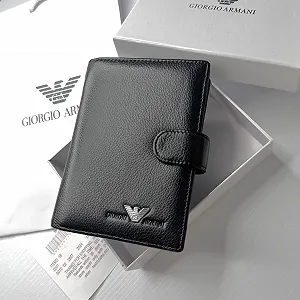 Мужское портмоне вертикальное кожаное Armani цена на synthetic.ua - Фото 1 Мужское портмоне вертикальное кожаное Armani synthetic.ua - Фото 1