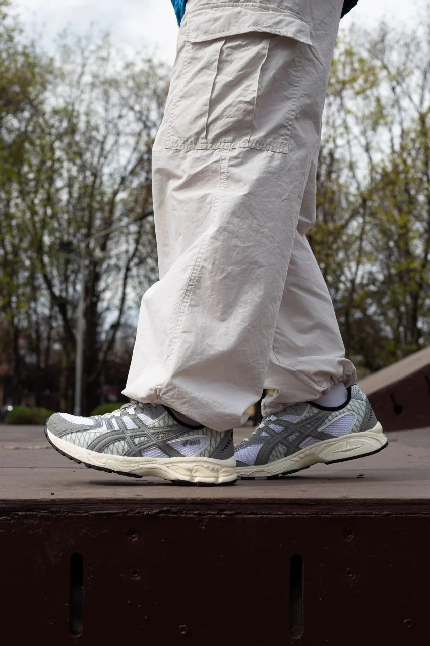 Чоловічі кросівки Asics Gel-Nimbus 10.1 White Grey Reflective 42, фото №1