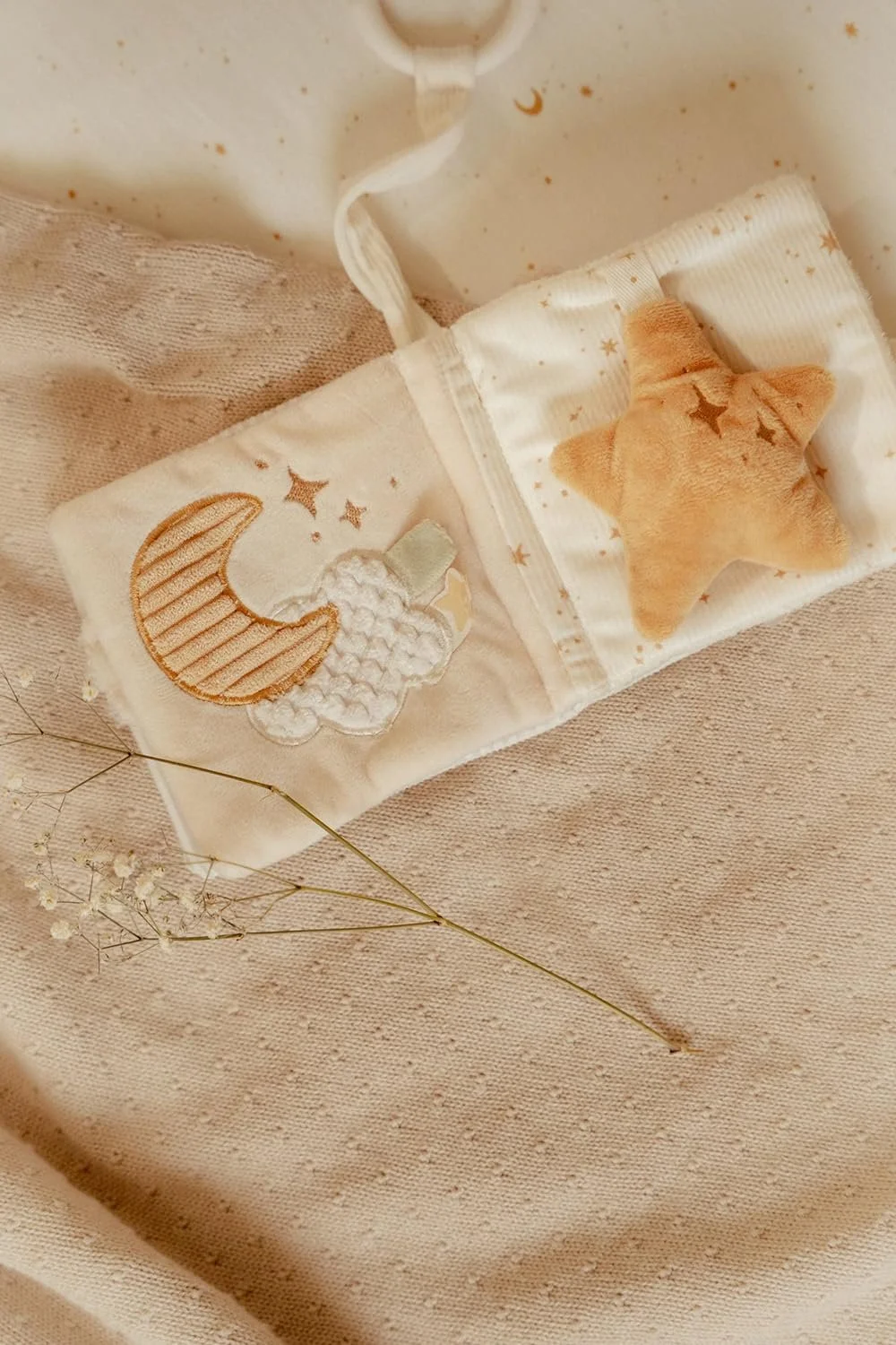 Тканежная Книжка для Коляски Little Dutch Newborn Naturals, фото №8 Тканежная Книжка для Коляски Little Dutch Newborn Naturals, фото №8