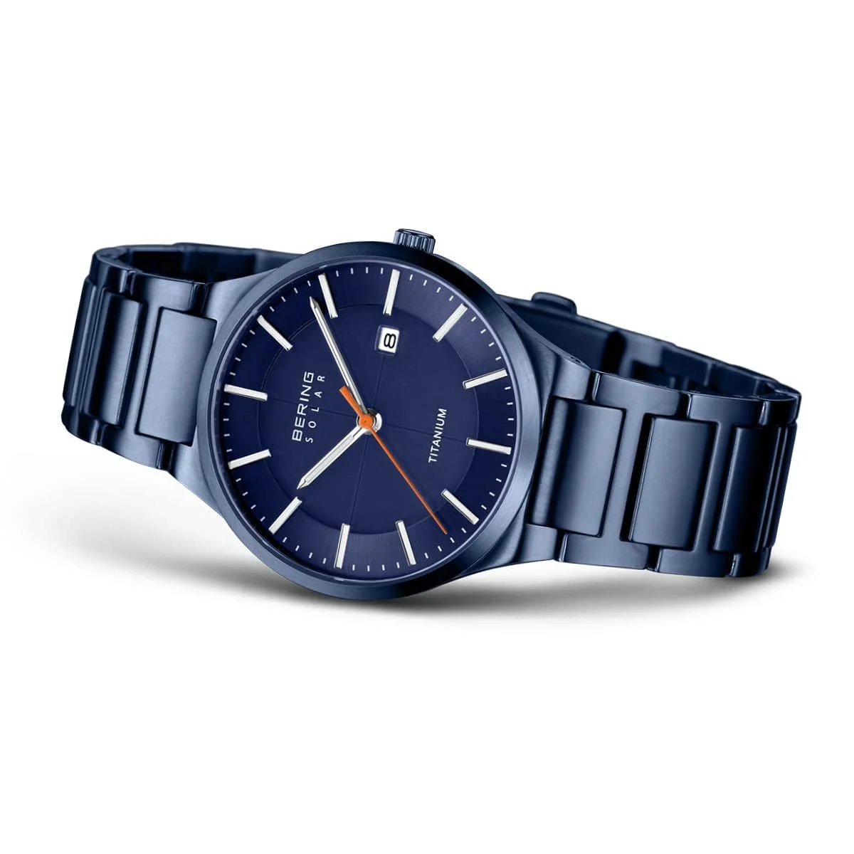 Часы солнечные BERING мужские 39 мм, титановый корпус и циферблат, титановый браслет с титановыми элементами, 10 ATM, 15239, фото №2 Часы солнечные BERING мужские 39 мм, титановый корпус и циферблат, титановый браслет с титановыми элементами, 10 ATM, 15239, фото №2