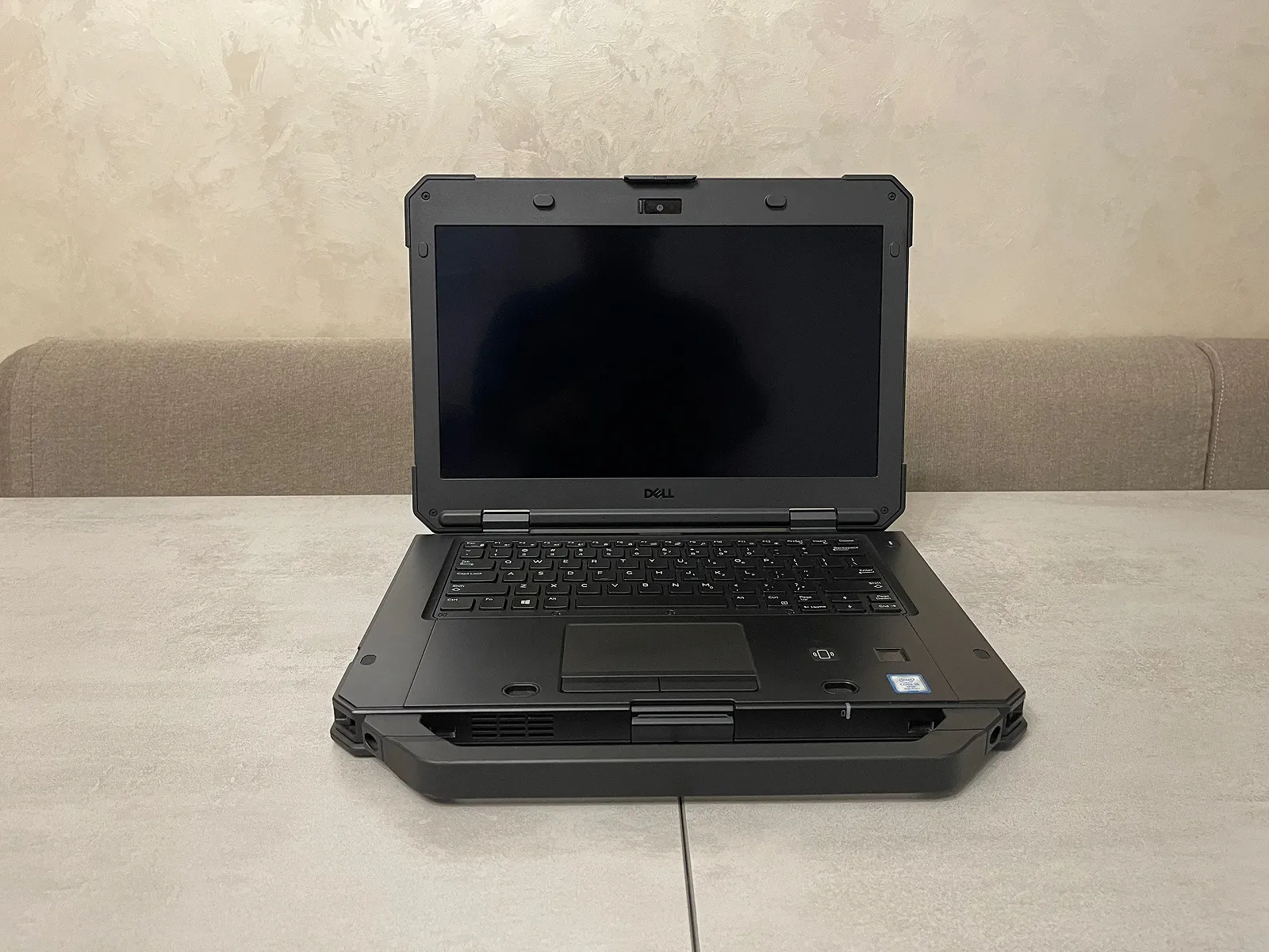 Захищений ноутбук Dell 5420 Rugged, 14" FHD IPS, i5-8350U, 32GB, 2TB SSD, AMD Radeon RX540 4GB, фото №5 Захищений ноутбук Dell 5420 Rugged, 14" FHD IPS, i5-8350U, 32GB, 2TB SSD, AMD Radeon RX540 4GB, фото №5