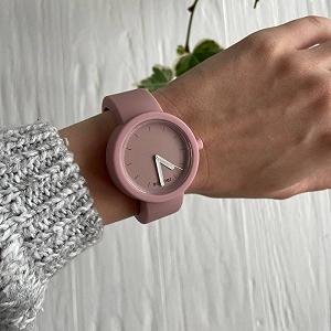 Женские силиконовые часы-конструктор actimer пудровый ремешок циферблат mate nude synthetic.ua - Фото 1