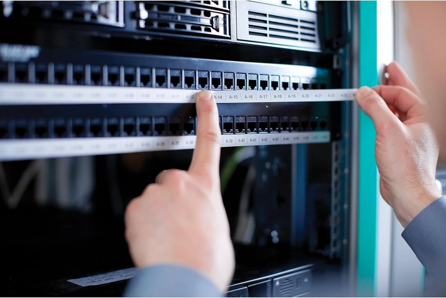 Промисловий принтер етикеток DYMO Rhino 4200 / Термотрансферний друк / Підтримка стрічок 6-19 мм / Клавіатура QWERTY / Чорний-Жовтий, фото №6