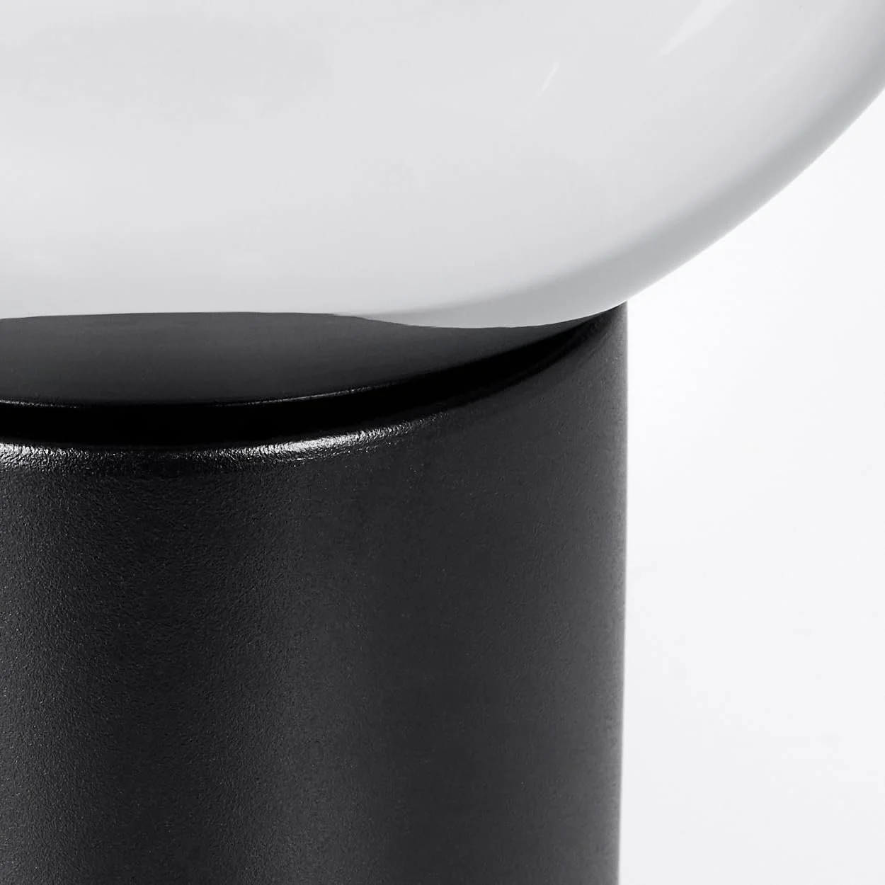 Настільна лампа HOFSTEIN Koyoto метал/скло E27 20 см Чорний/Хром/Димчастий/Прозорий, фото №6