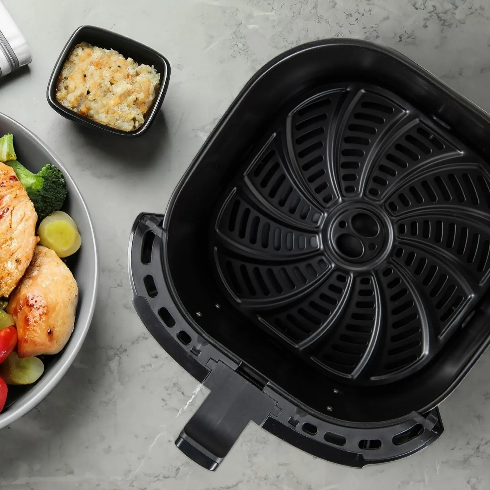 Мультипечь BERGNER Copperly PFAS-free 1800 W 6.9 L Ceramic Coating Copper, фото №4 Мультипечь BERGNER Copperly PFAS-free 1800 W 6.9 L Ceramic Coating Copper, фото №4