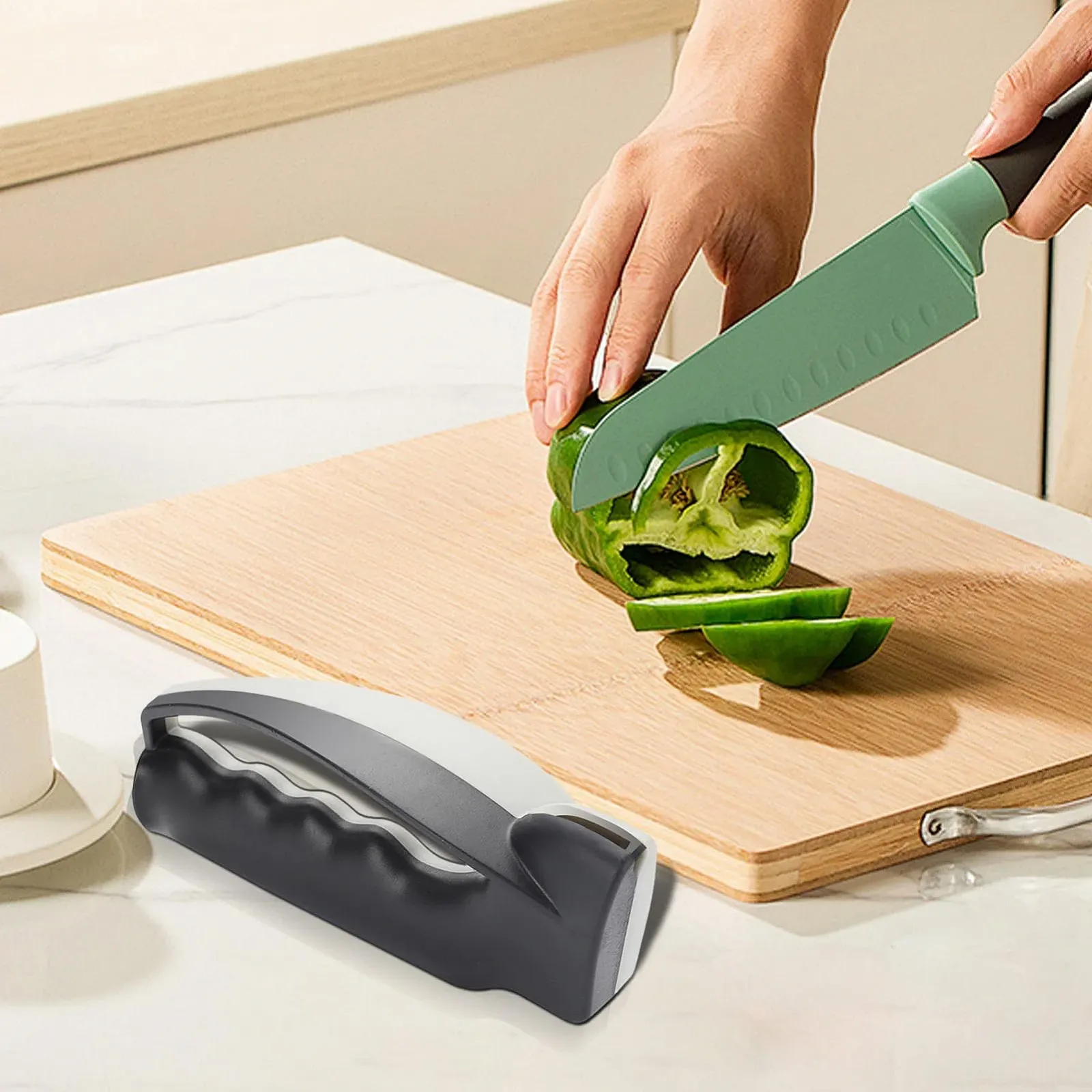 Точилка для ножів та ножиць ручна портативна компактна, фото №3 Точилка для ножів та ножиць ручна портативна компактна, фото №3