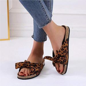 Шлепанцы CrEev Плоская подошва synthetic.ua - Фото 1