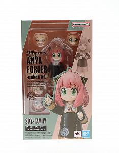 Фигурка Bandai Spirits S.H.Figuarts Anya Forger (в униформе) synthetic.ua - Фото 1