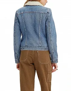 Женская джинсовая куртка LEVIS ORIGINAL SHERPA TRUCKER Weekend Want - L synthetic.ua - Фото 1