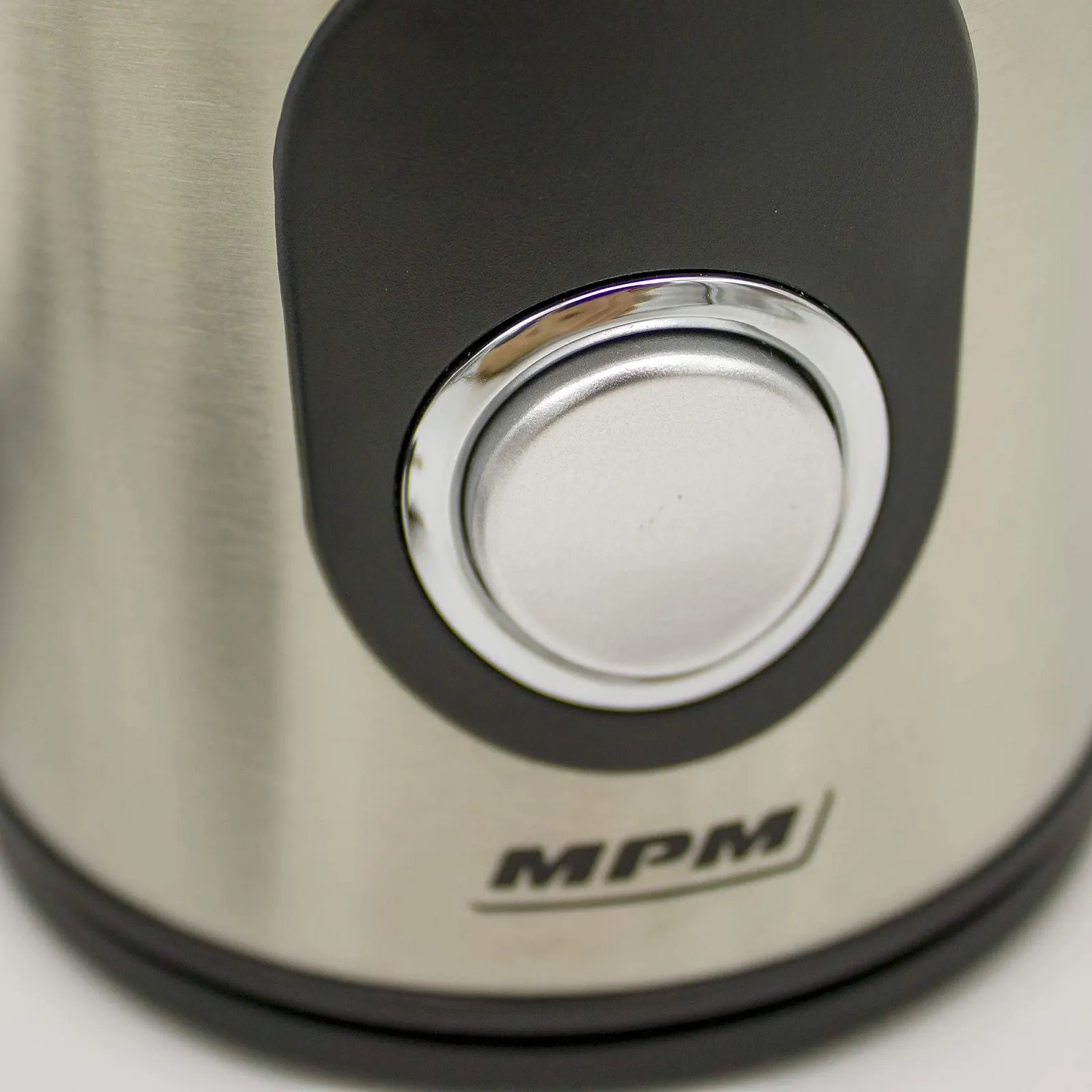 Кофемолка MPM MMK-02M 50 г, 115 г/мин, нержавеющая сталь, 150 Вт, круглая, фото №3 Кофемолка MPM MMK-02M 50 г, 115 г/мин, нержавеющая сталь, 150 Вт, круглая, фото №3