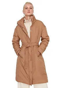 Пуховик TRENDYOL Regular однотонный тканевый зимний - Фото 1