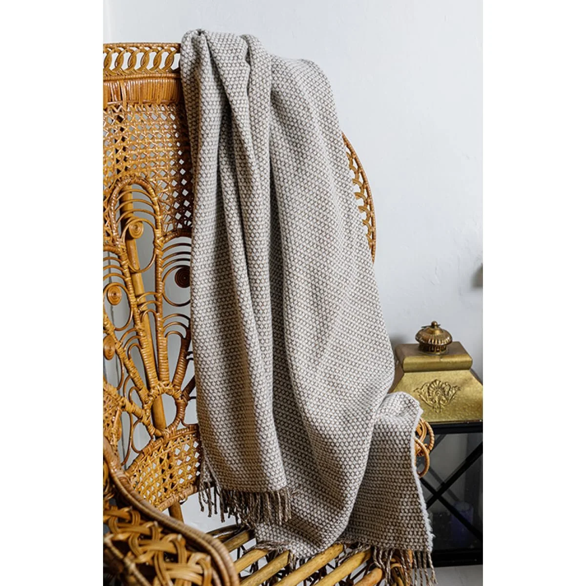 Плед Lanavitta Milena Полушерстяной - Теплый плед на диван и плед - Мягкое покрывало, плед на диван и кровать из 20% шерсти и 80% полиэстера - Светло-бежевый - 170x210 см, фото №3