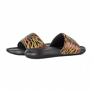 Шльопанці Nike W VICTORI ONE SLIDE PRINT 36.5 - Фото 1
