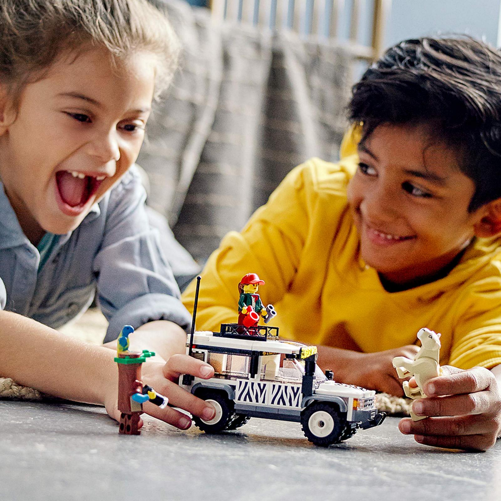 Іграшкова вантажівка LEGO City Safari 60267, фото №2