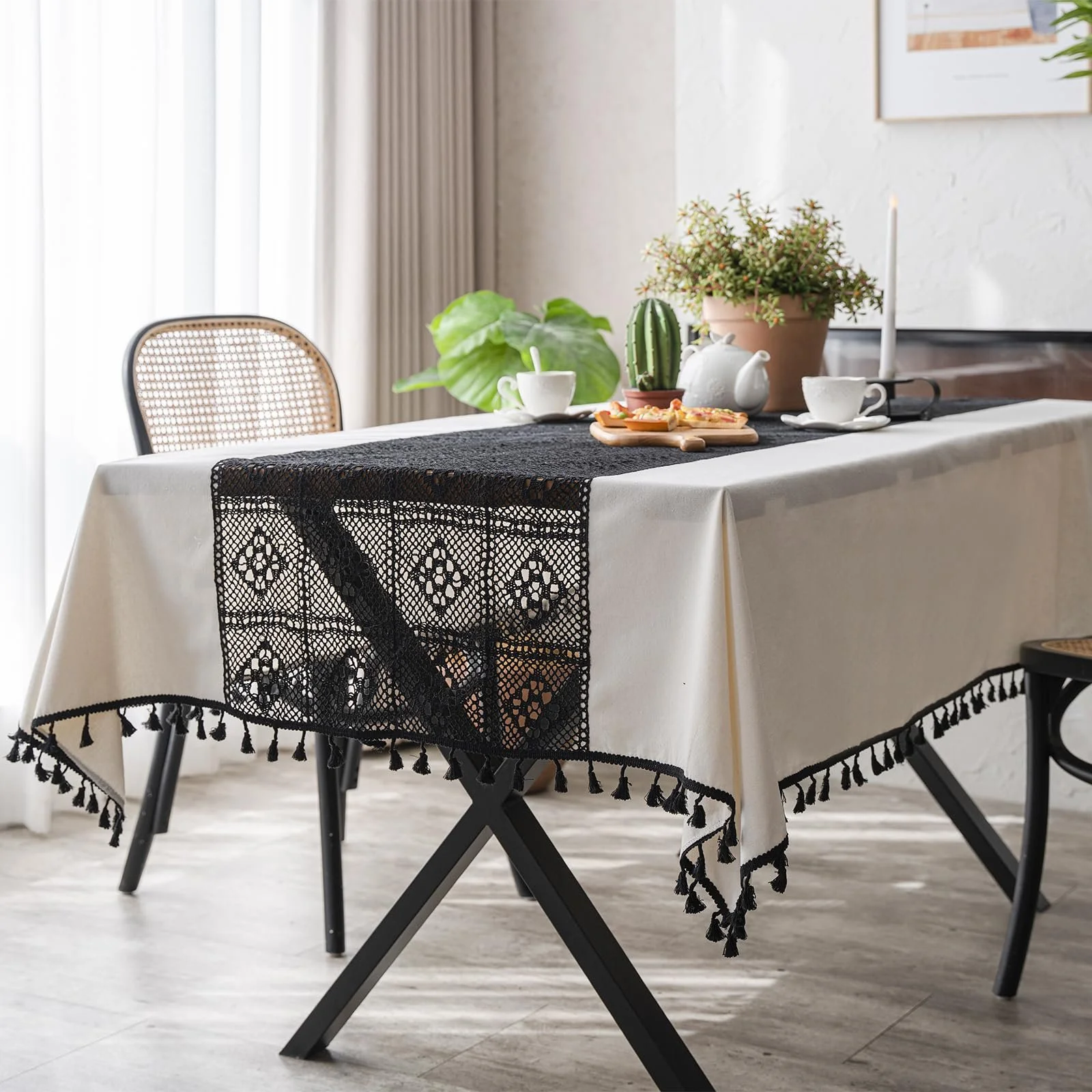 Скатертина Boho 100 x 140 см Ретро з китицями Чорна, фото №1