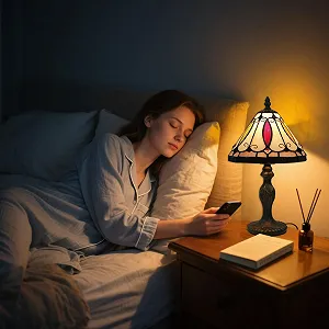 Настільна лампа Tiffany Style Vintage вітражний абажур 20 см / 8 дюймів Art Nouveau з LED E14 лампою synthetic.ua - Фото 1