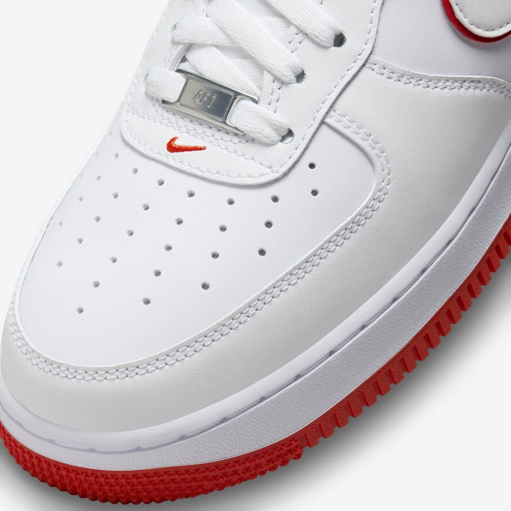 Кросівки Nike AIR FORCE 1 07 44.5, фото №6