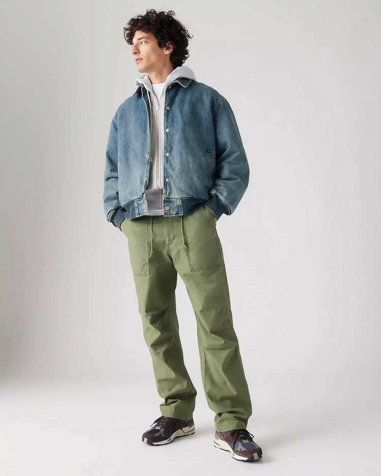 Чоловічі штани Levis - Loose Strt Surplus Four Leaf Clover Ns S - 32, фото №1 Чоловічі штани Levis - Loose Strt Surplus Four Leaf Clover Ns S - 32, фото №1