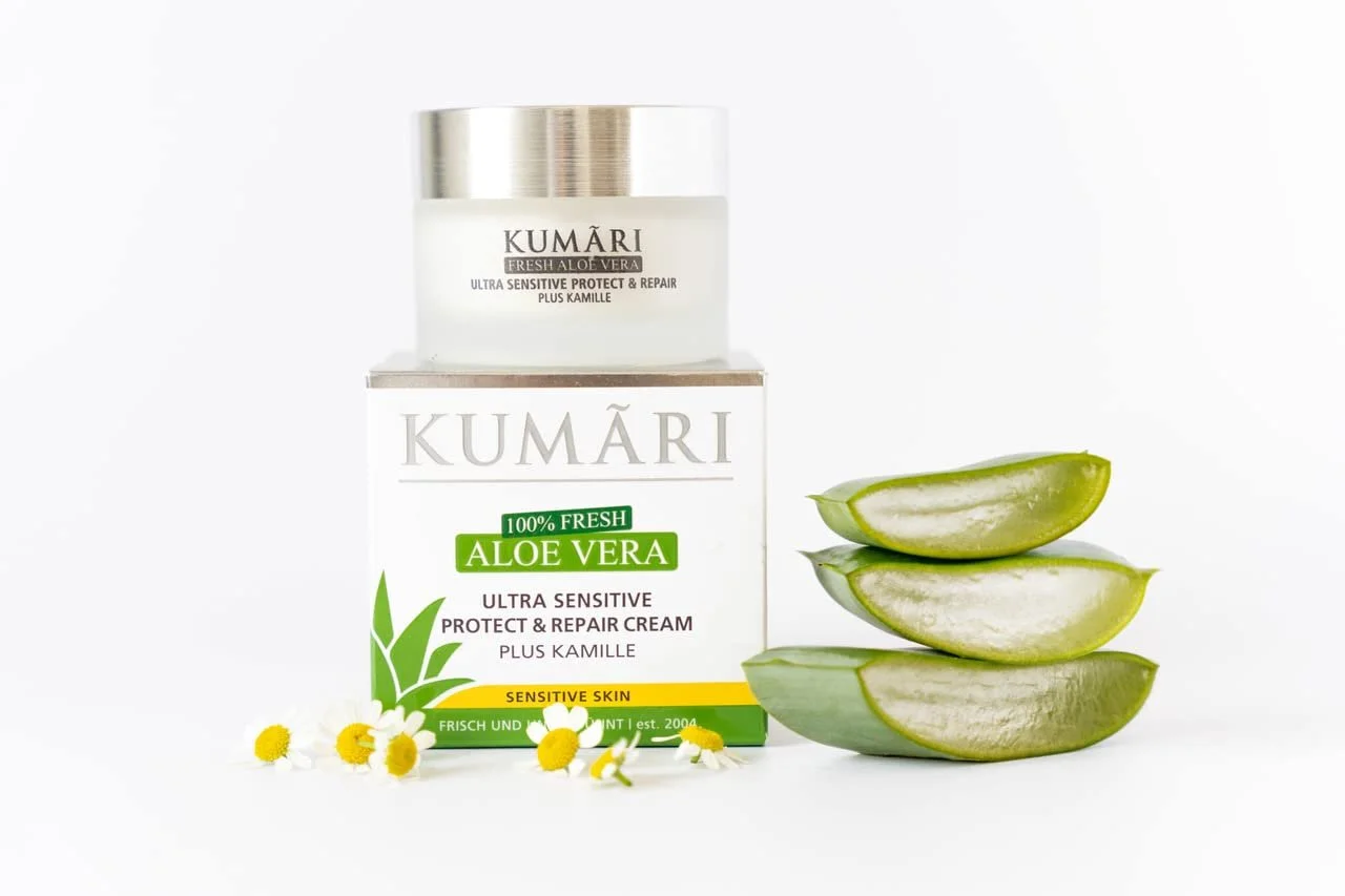 Захисний та відновлювальний крем KUMARI Ultra Sensitive 24-годинний догляд для чутливої сухої шкіри 50 мл, фото №2 Захисний та відновлювальний крем KUMARI Ultra Sensitive 24-годинний догляд для чутливої сухої шкіри 50 мл, фото №2