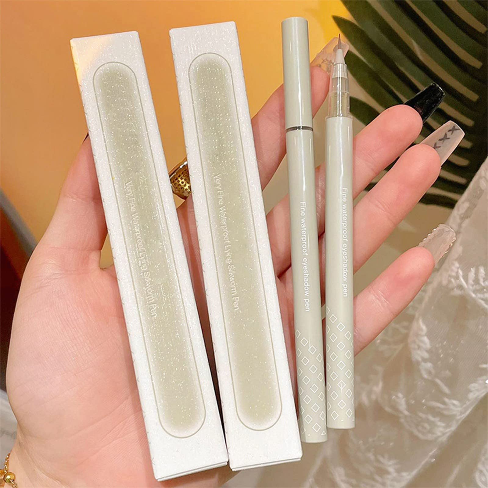Олівець Jinglebells Liquid Laying Silkworm Pencil Shadow Pencil Quick Drying Waterproof Anti Sweat Does Not Smudge Natural Eyeliner Liquid Pen 0.8 мл (Хакі, Один розмір), фото №3