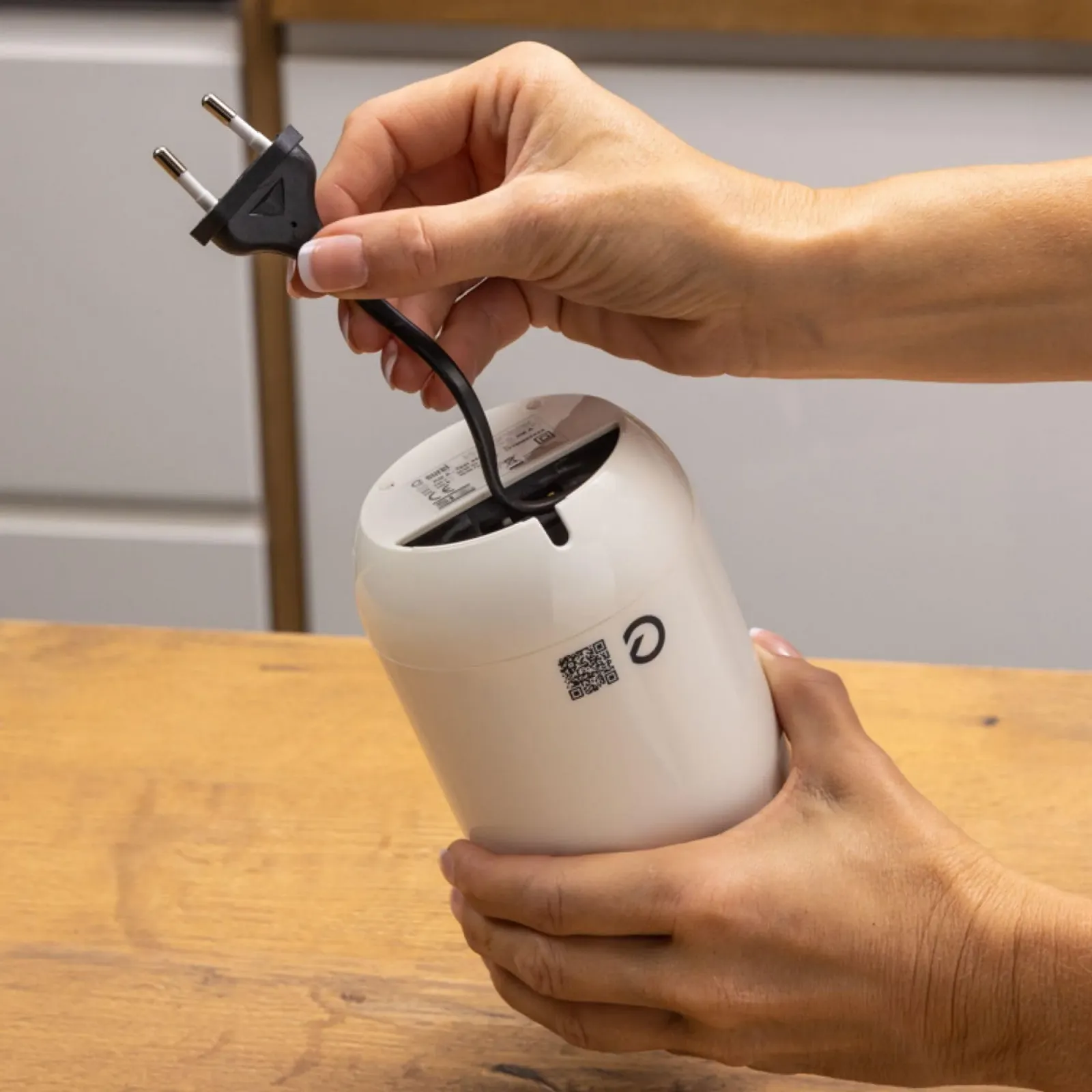 Кофемолка EUREL KMA Белая, фото №7