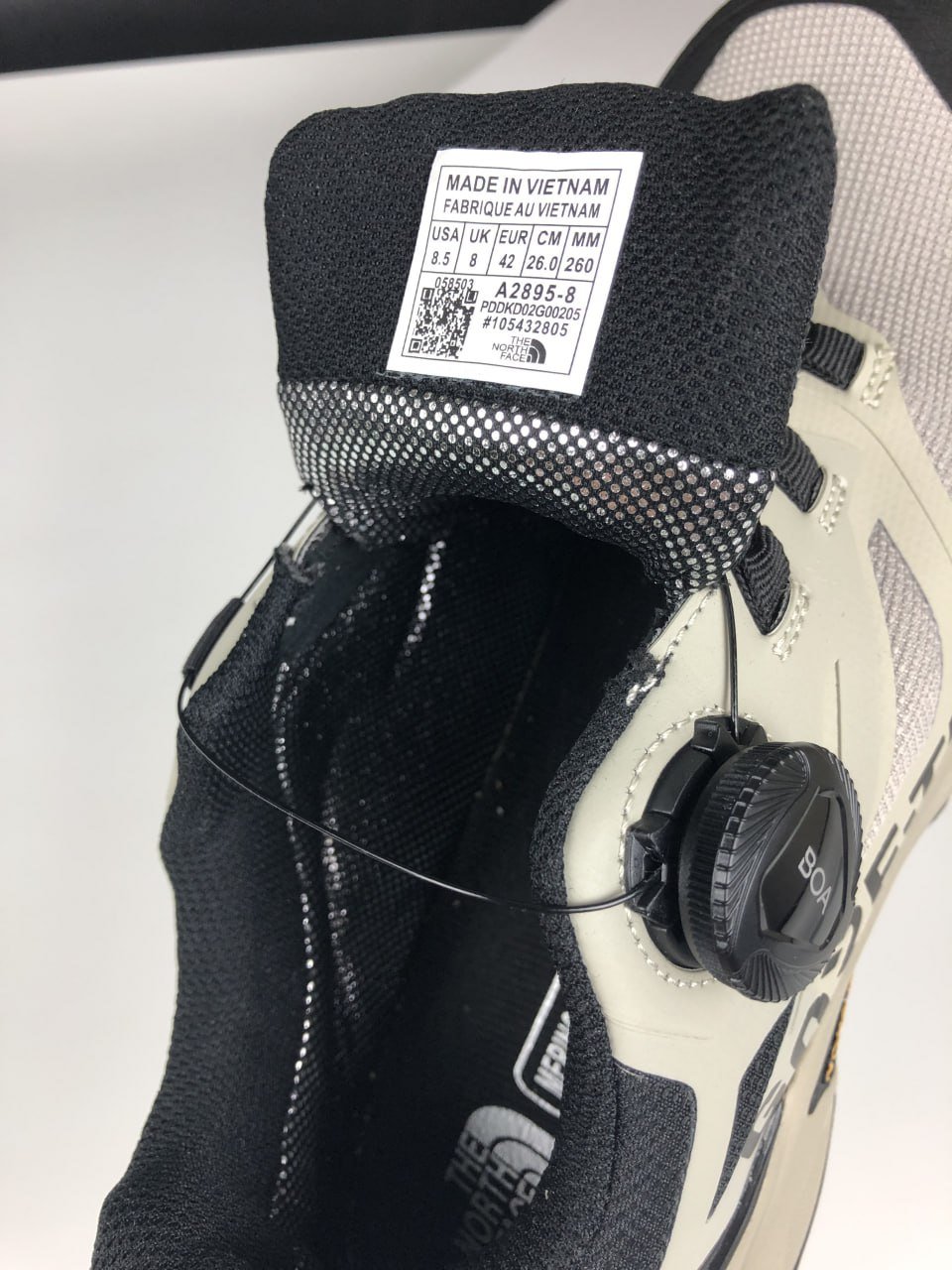 Чоловічі кросівки The North Face Shimano Boa Gore-Tex бежеві з чорним термо осінь зима, фото №9
