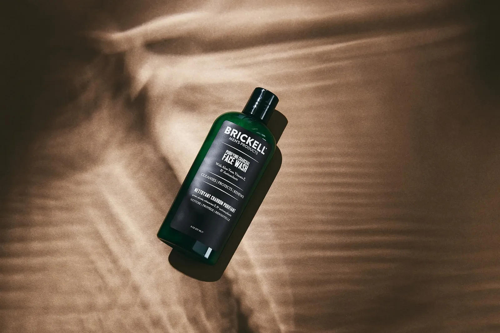 Очищувальний засіб для обличчя Brickell Men's Purifying Charcoal Face Wash Натуральний та органічний 237 мл З ароматом, фото №2