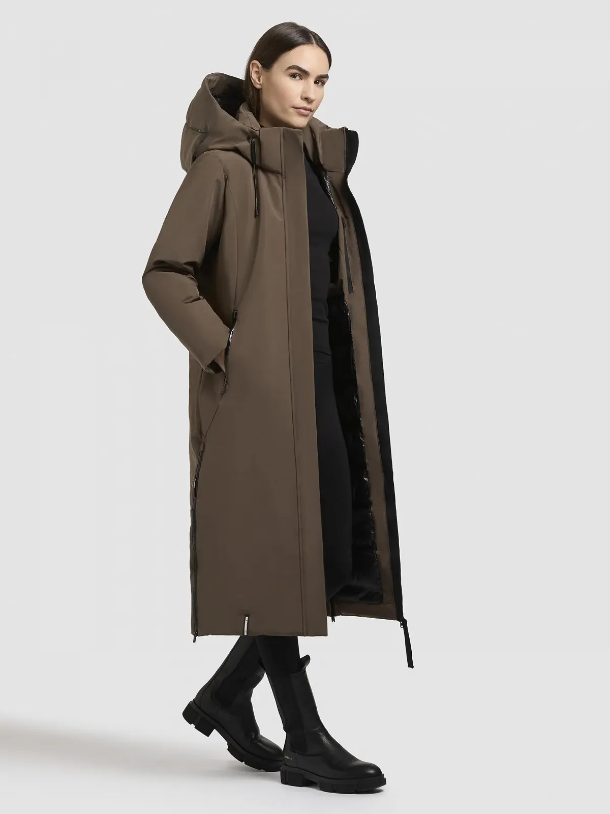 Женское зимнее пальто Khujo Lofi2-YM с большим капюшоном и внутренними ремнями для рюкзака, фото №8 Женское зимнее пальто Khujo Lofi2-YM с большим капюшоном и внутренними ремнями для рюкзака, фото №8