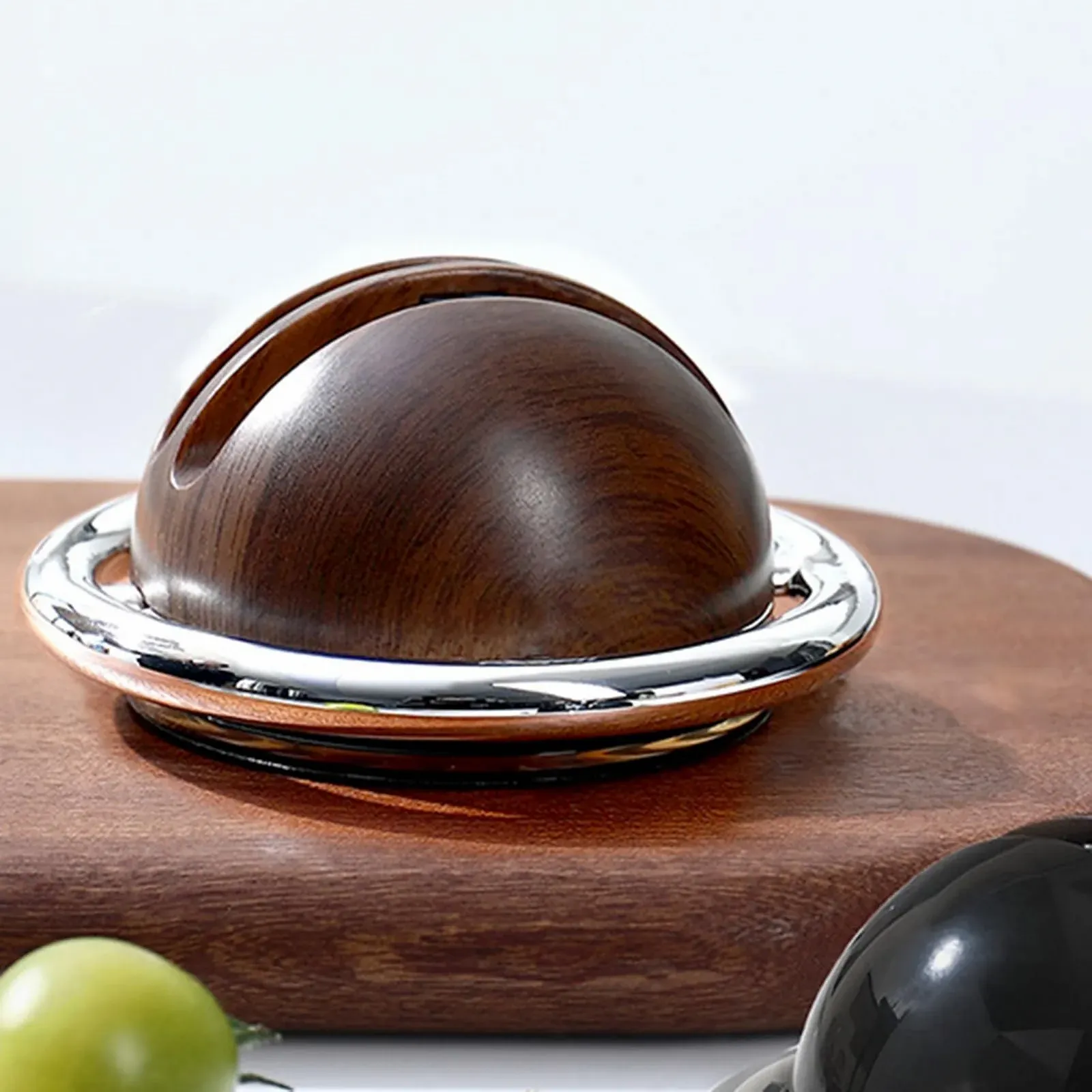 Точилка для ножів ручна двостороння на присосці дизайн Планета, фото №2