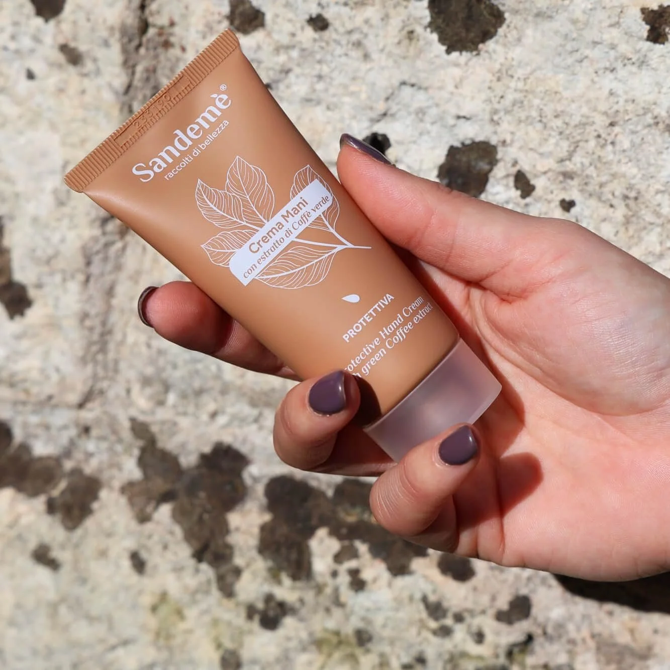 Крем для рук з екстрактом зеленої кави Sandemè 50 мл у тубі, фото №4 Крем для рук з екстрактом зеленої кави Sandemè 50 мл у тубі, фото №4