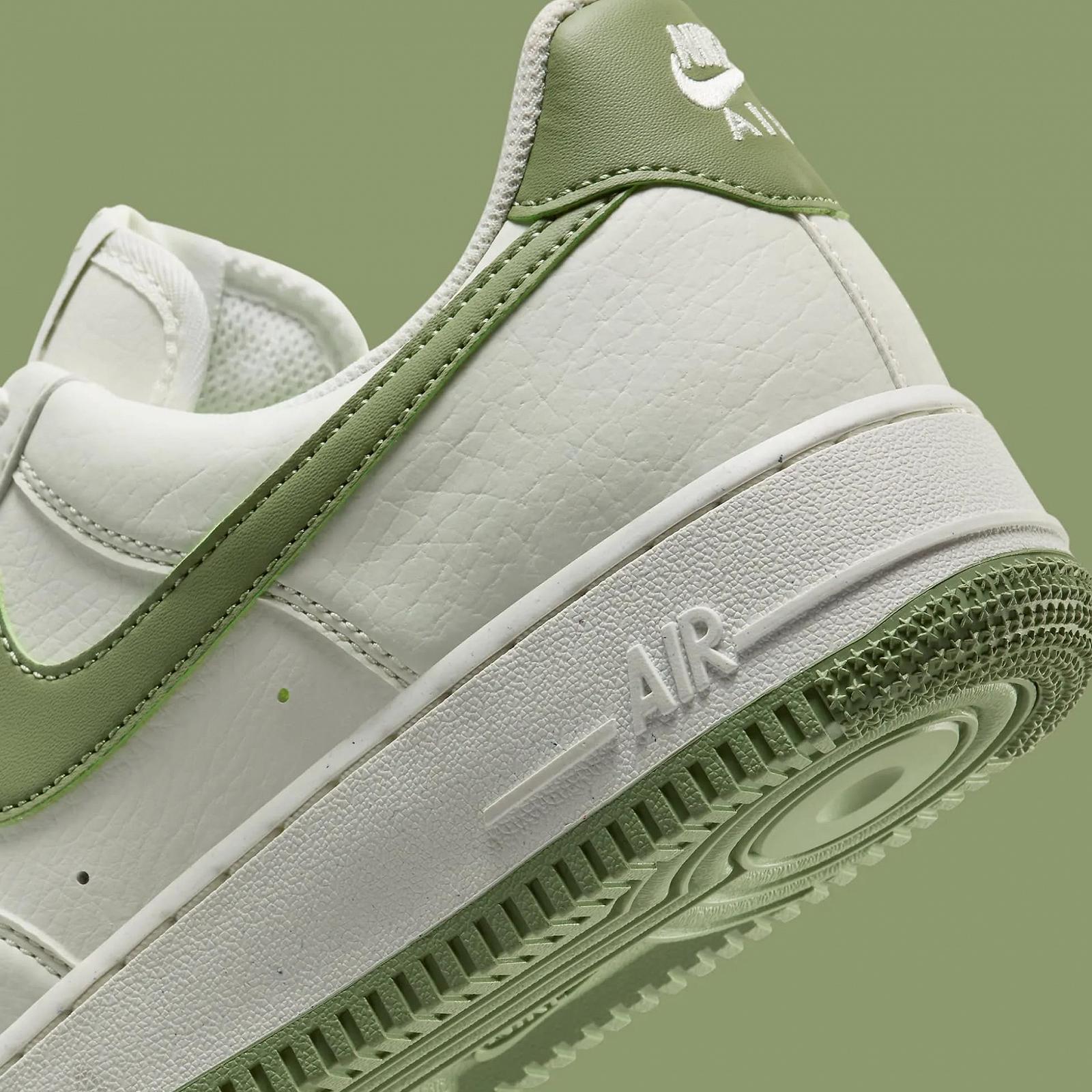 Кроссовки NIKE Air Max Plus мужские для бега 852630, фото №7 Кроссовки NIKE Air Max Plus мужские для бега 852630, фото №7