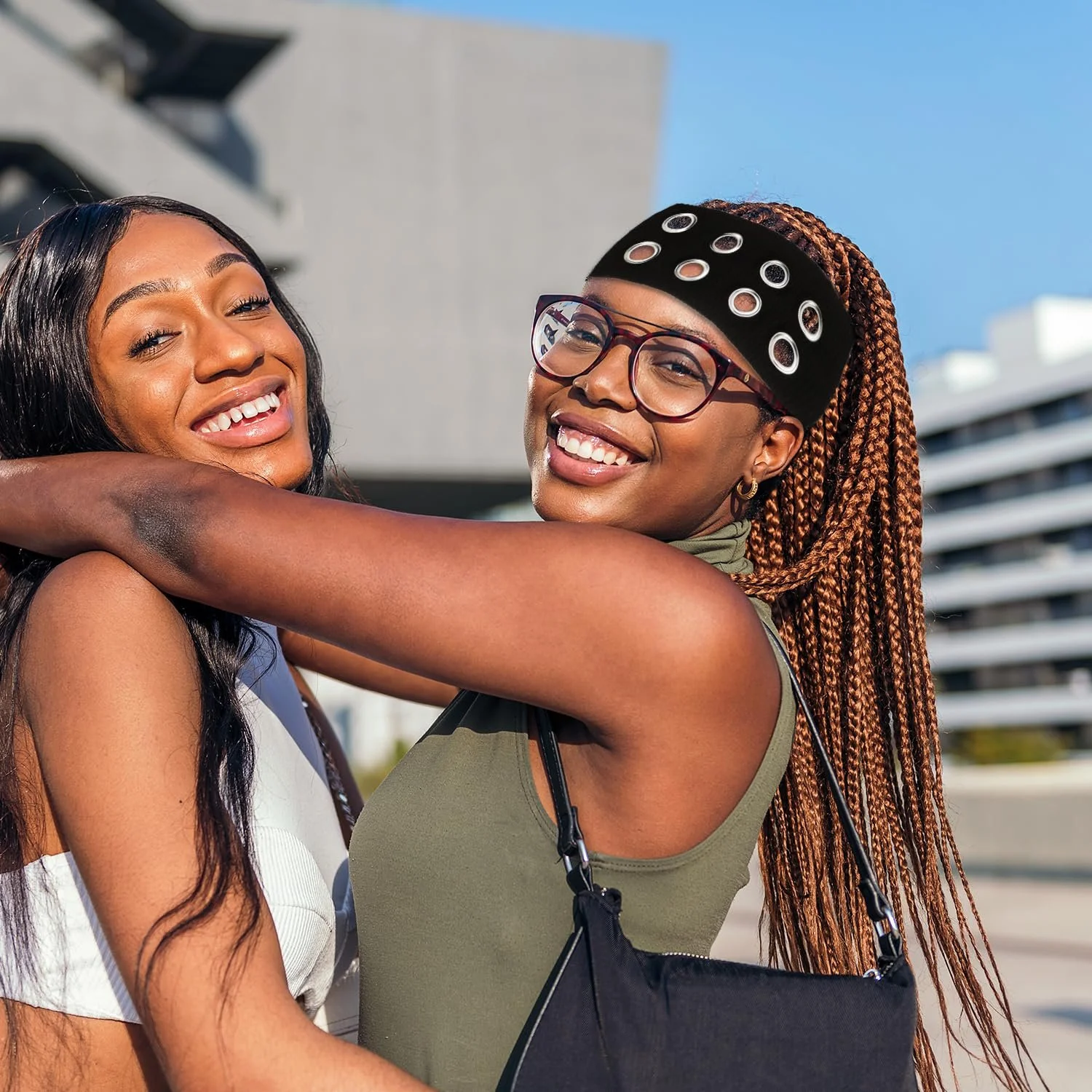 Пов'язка на голову Вязана з отворами Чорний, фото №5 Пов'язка на голову Вязана з отворами Чорний, фото №5