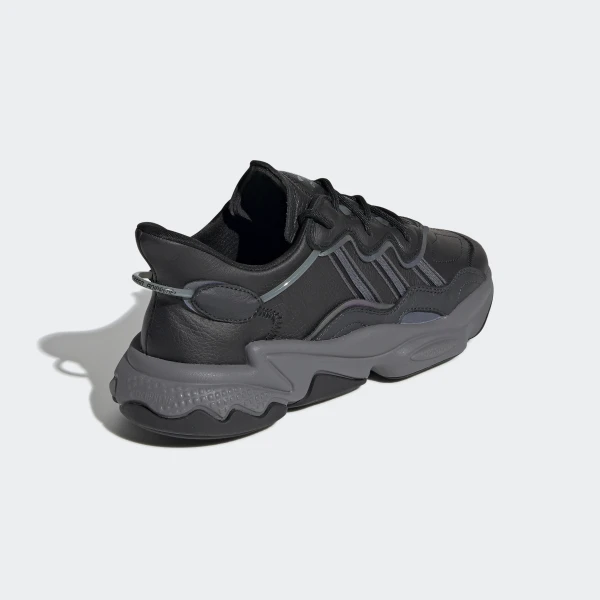 Кросівки Adidas Originals Ozweego 47 1/3, фото №4