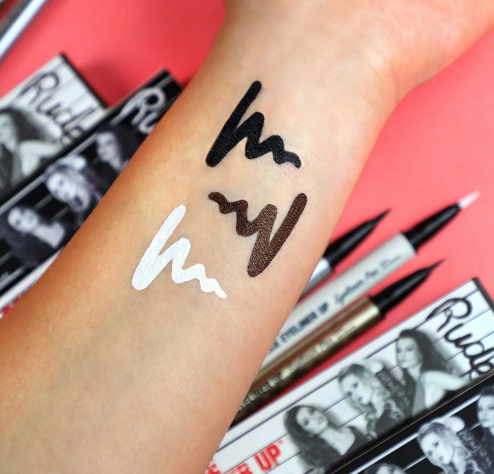 Подводка для глаз Rude Cosmetics Police Up Top Dog 0.4 г, фото №3