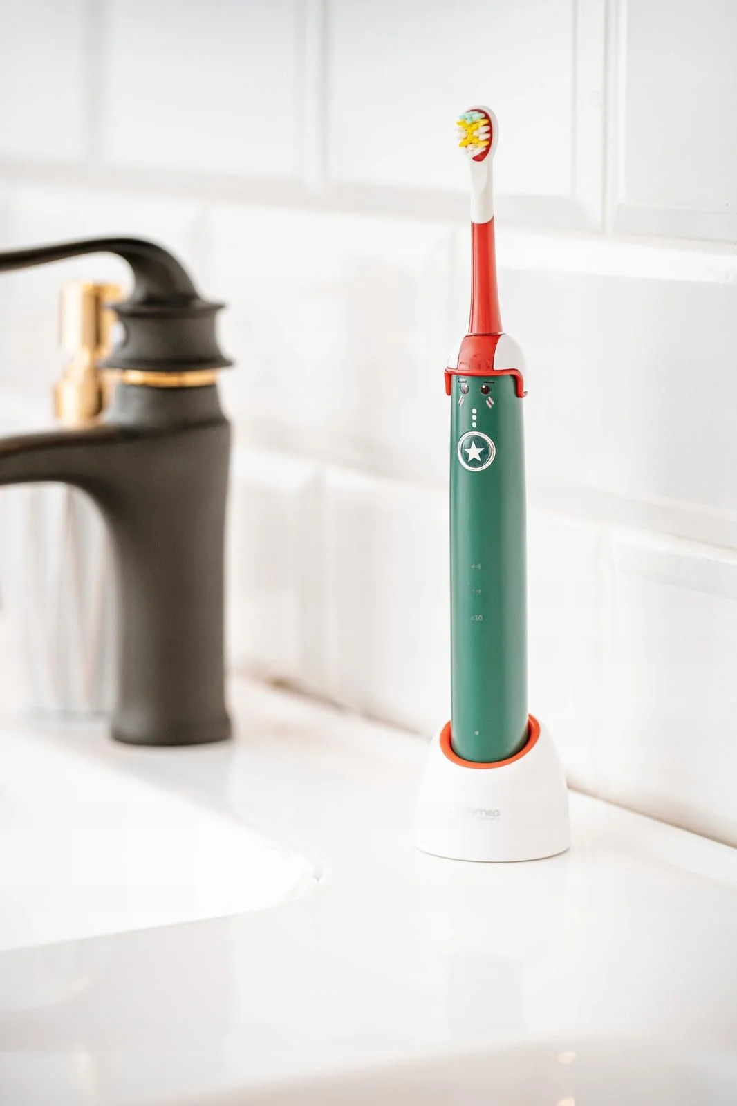 Детская звуковая зубная щетка Oromed Oro-Sonic Kids Boy Multicoloured, фото №4