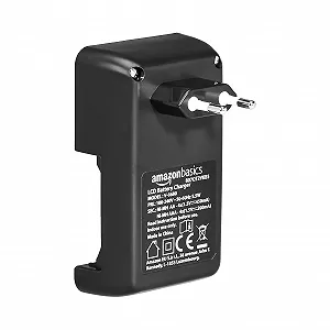 Зарядний пристрій для акумуляторів Amazon Basics Intelligent Digital для 4x AA / AAA synthetic.ua - Фото 1