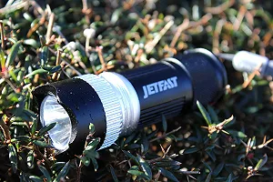 Кишеньковий світлодіодний ліхтар JetFast з PowerPod, що перезаряджається, водонепроникний (99 мм) synthetic.ua - Фото 1