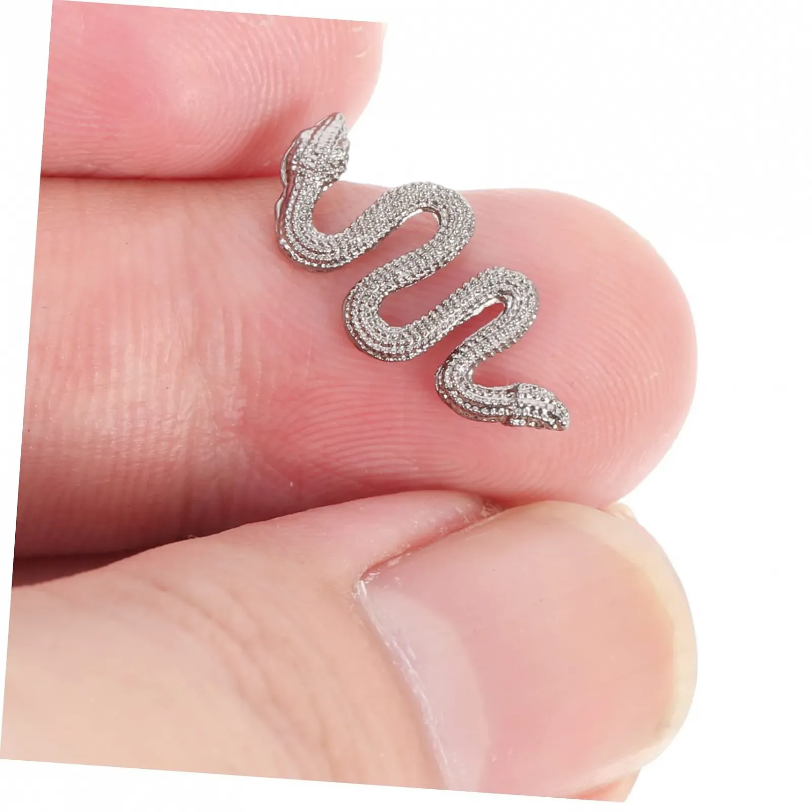 FRCOLOR Набор украшений для ногтей 120 шт. Помпон Магнитные украшения для детей Змеиный дизайн ногтей Змеиные украшения для ногтей Стразы для мобильного телефона 3D, фото №5