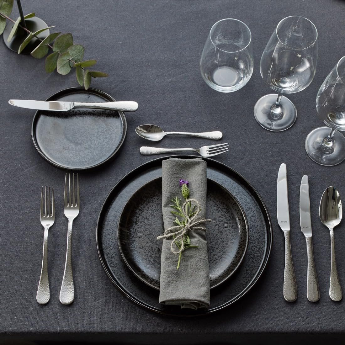 Набор столовых приборов Amefa SIERRA на 6 персон, 24 предмета, нержавеющая сталь 18/10 с сатинированной отделкой, кованые ручки, можно мыть в посудомоечной машине, фото №7 Набор столовых приборов Amefa SIERRA на 6 персон, 24 предмета, нержавеющая сталь 18/10 с сатинированной отделкой, кованые ручки, можно мыть в посудомоечной машине, фото №7