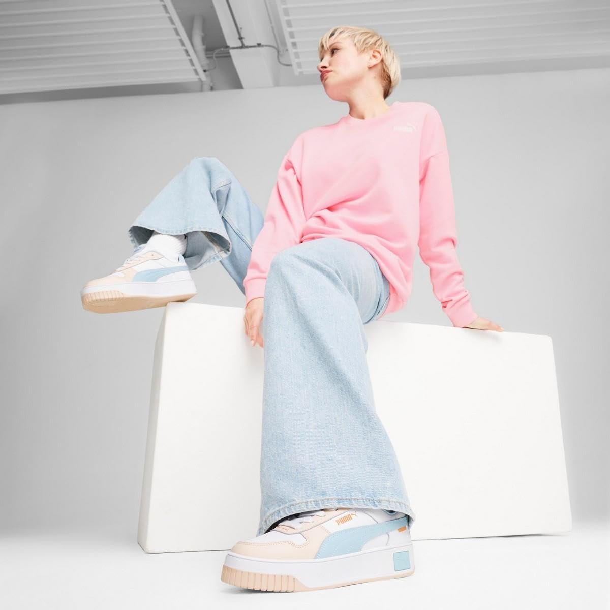 Кросівки PUMA Carina Street Mid жіночі, фото №2