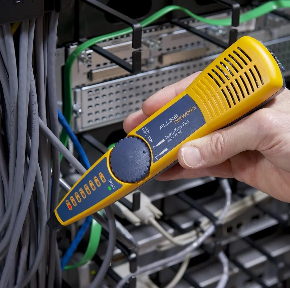 Набір для трасування кабелів Fluke Networks IntelliTone™ Pro 200 LAN Жовтий, фото №4 Набір для трасування кабелів Fluke Networks IntelliTone™ Pro 200 LAN Жовтий, фото №4